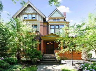 3812 Franklin Blvd, Cleveland, OH 44113