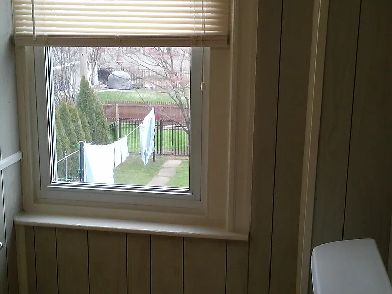 310 Ridge St — Photo 5