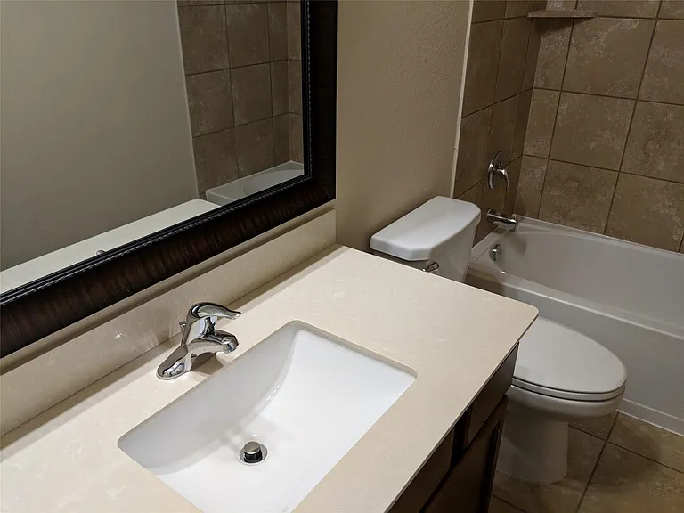 5211 Ivory Glass Dr — Photo 17