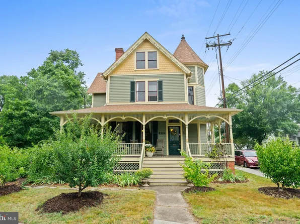 8524 Potomac Ave, College Park, MD 20740