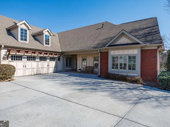 2462 Ballantrae Cir, Cumming, GA 30041