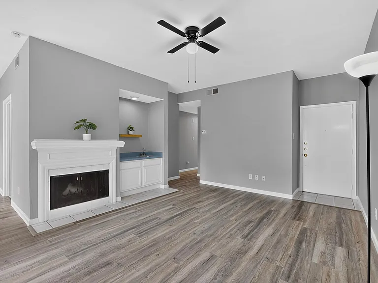 12921 Abrams Rd #705 — Photo 3