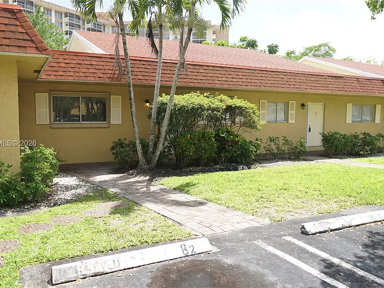 10722 La Placida Dr #9-B2 — Photo 34