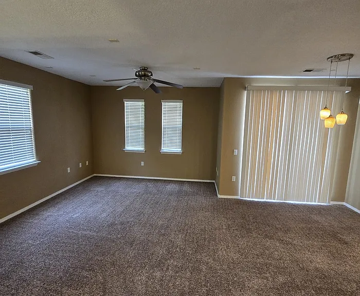 601 Menaul Blvd NW #4206 — Photo 8