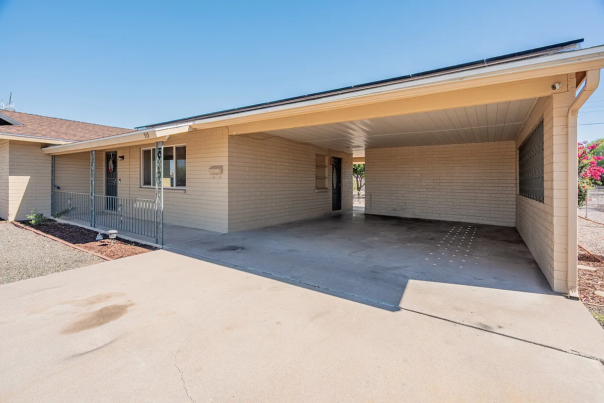Building Photo - 515 N 56th St