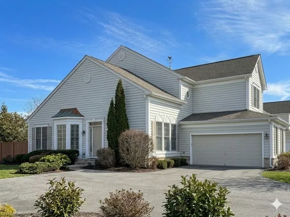 8 Trewbridge Ct, Princeton, NJ 08540