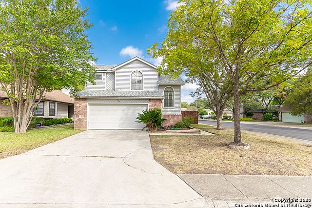 1st image of 2919 Wood Cir