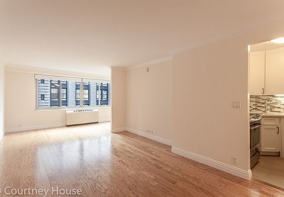 1st image of 55 W 14th St APT 10G