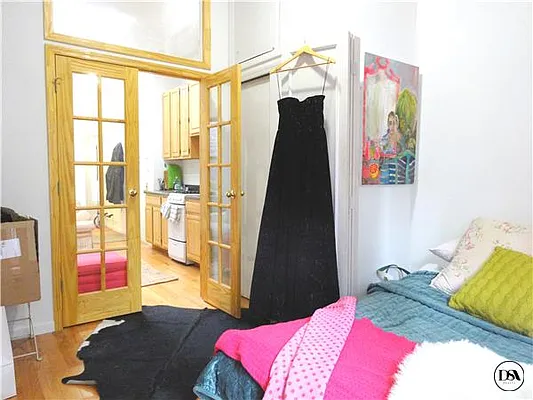 Rented by DSA Realty | media 30