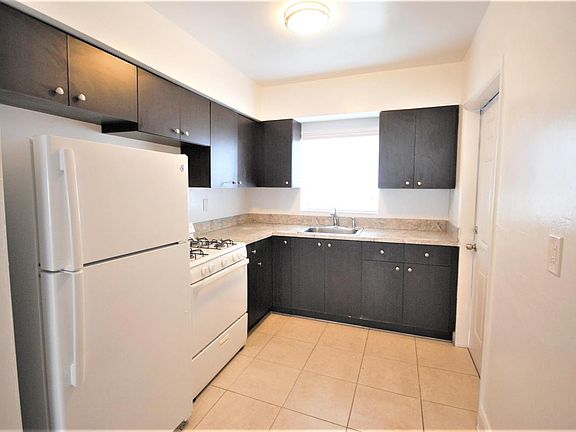 5th image of 7835 Crespi Blvd APT 4