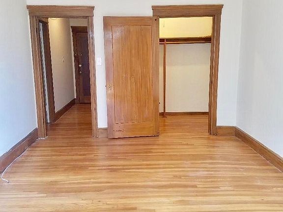 3rd image of 405 6th Ave APT 2