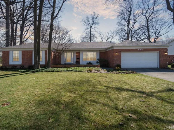 540 Westover Pass, Grand Blanc, MI 48439