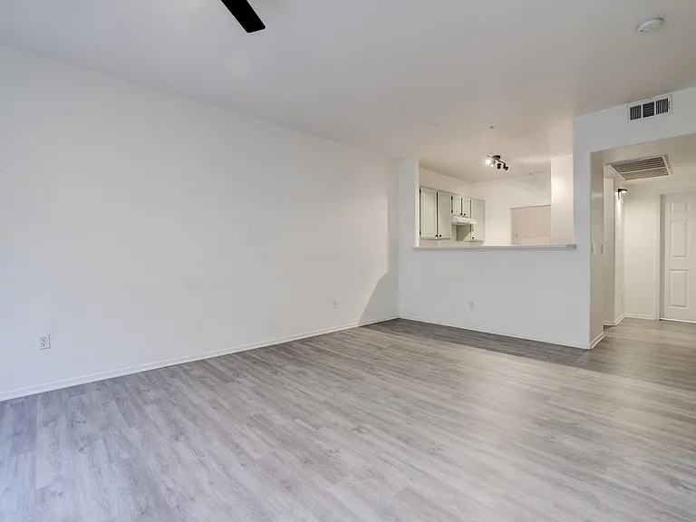 7103 S Durango Dr #203 — Photo 2
