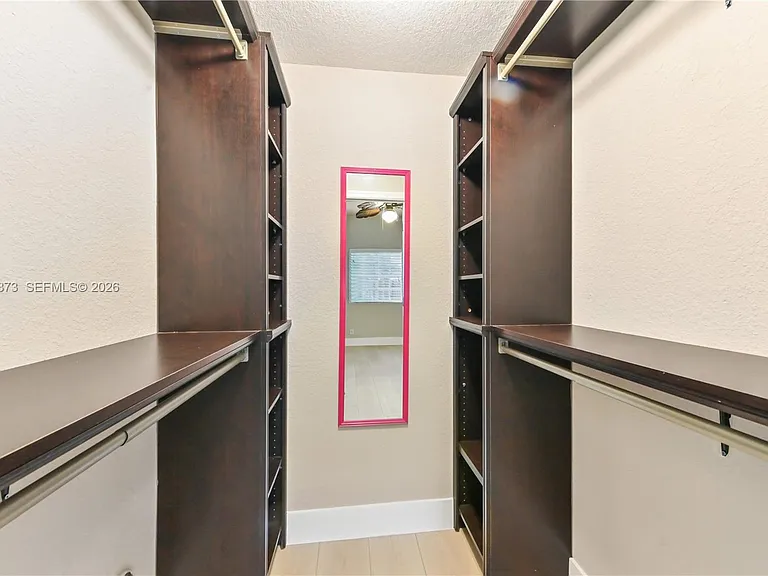 4802 Washington St #5 — Photo 14