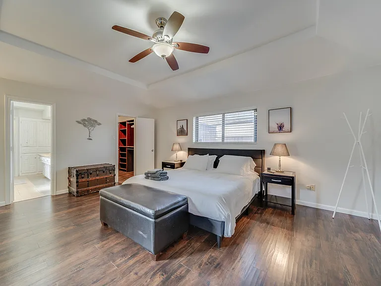 1021 Mellville Dr — Photo 4