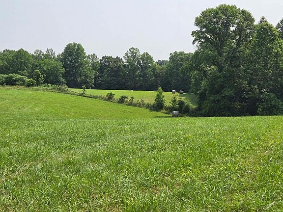 2nd image of 343-365 Rogers Ln