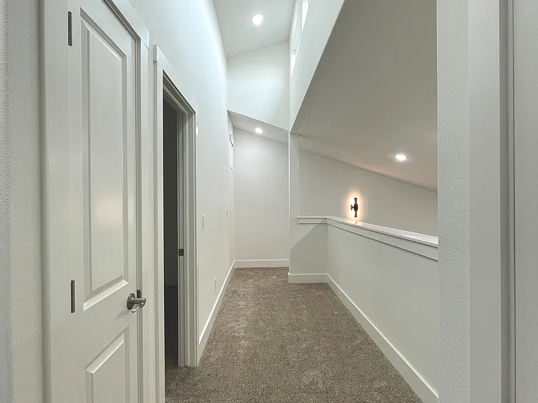 723 Sun Meadow Dr — Photo 13