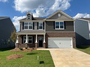 925 Pineland Dr, Woodruff, SC 29388