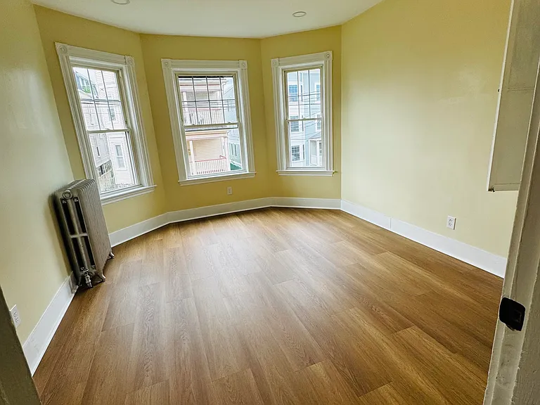 16 Neponset Ave #1 — Photo 8