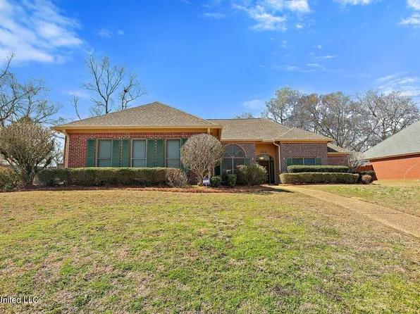 303 Semoia Ln, Ridgeland, MS 39157