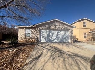1005 Crane Dr SW, Albuquerque, NM 87121