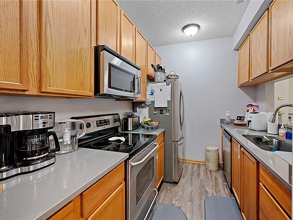 2nd image of 1112 N 6th St Unit 61