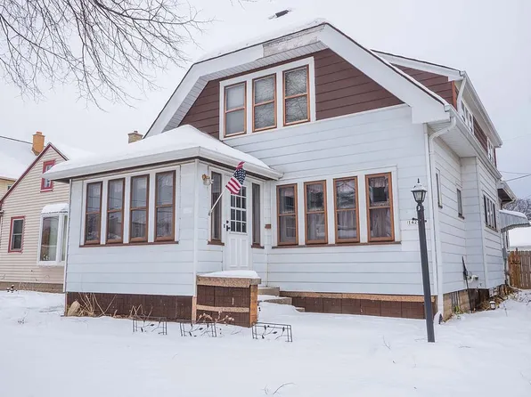 1424 S 89th St, Milwaukee, WI 53214