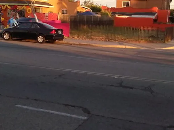 230 W Arbor Vitae St, Inglewood, CA 90301