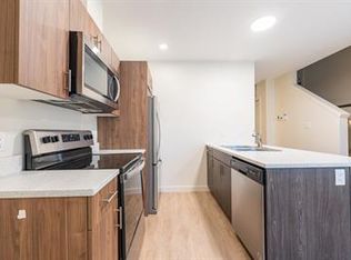 107 Humboldt Ave #A, Winnipeg, MB R2M 0L9