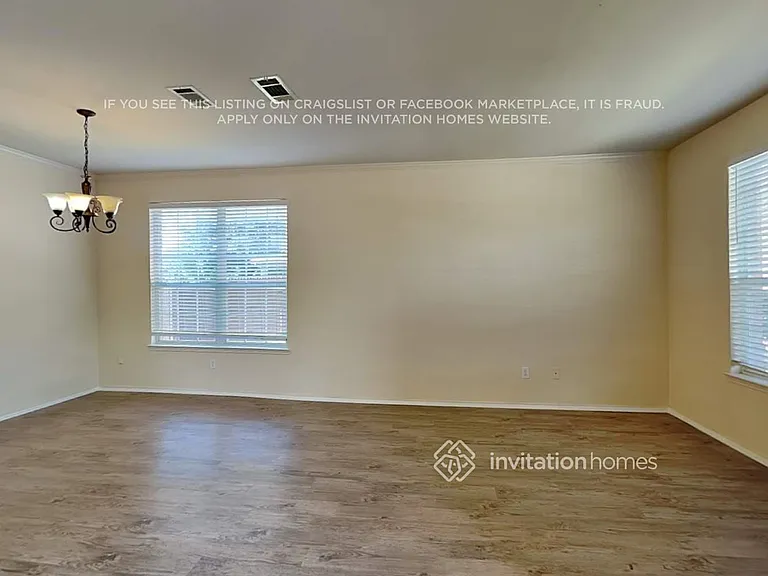 13001 Fencerow Rd — Photo 6