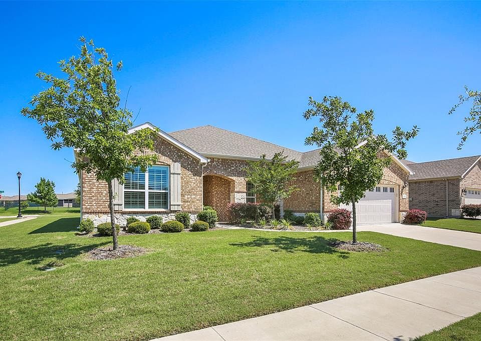 1st image of 2580 Island View Dr