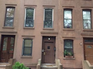 534 Grand St, Brooklyn, NY 11211