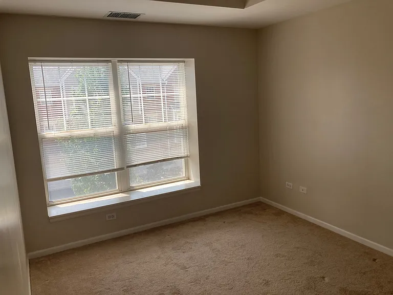 390 W Mahogany Ct #303 — Photo 11
