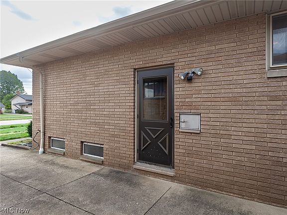 2nd image of 4526 W 154th St