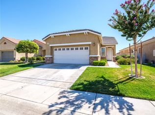 10621 Archerwill Rd, Apple Valley, CA 92308