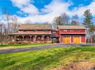 112 Maillet Ln, New Hartford, CT 06057