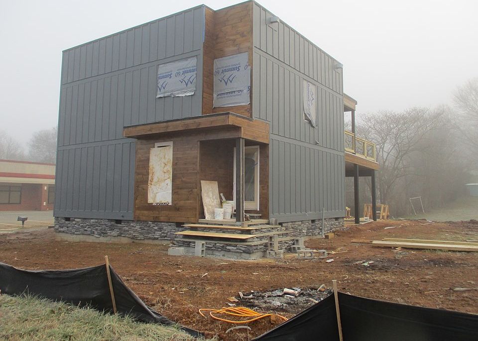 2nd image of 1029 Candlewick Ct