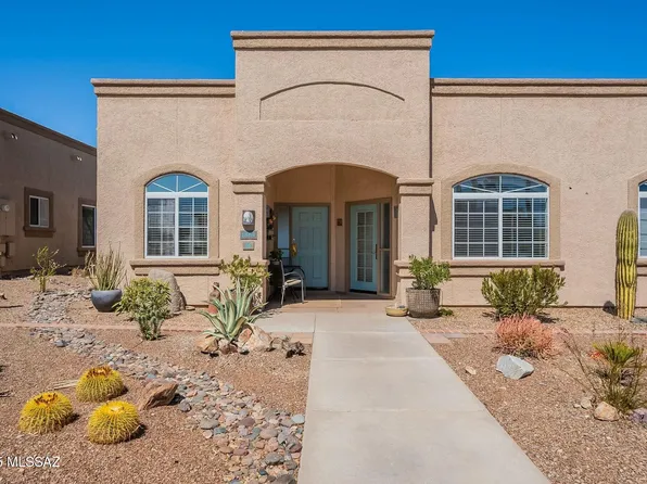 1864 W Demetrie Loop, Green Valley, AZ 85622