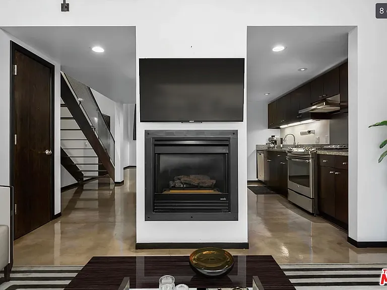 3405 Helen St #3 — Photo 4