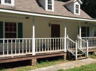 2992 Back Valley Rd, Trenton, GA 30752