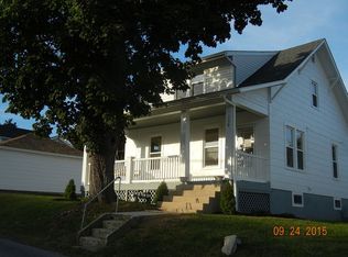 136 Sinking Springs Ln, Emigsville, PA 17318