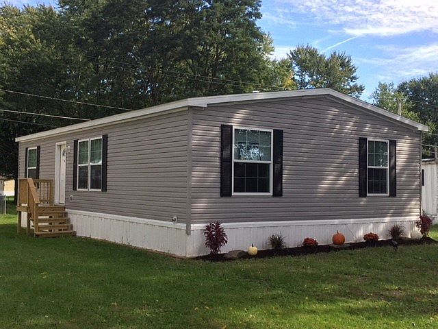 1st image of 631 Kelly Dr #631
