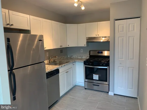 6141 Leesburg Pike APT 509, Falls Church, VA 22041