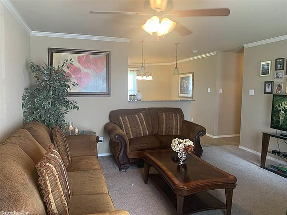 4th image of 1501 Chervic Cir