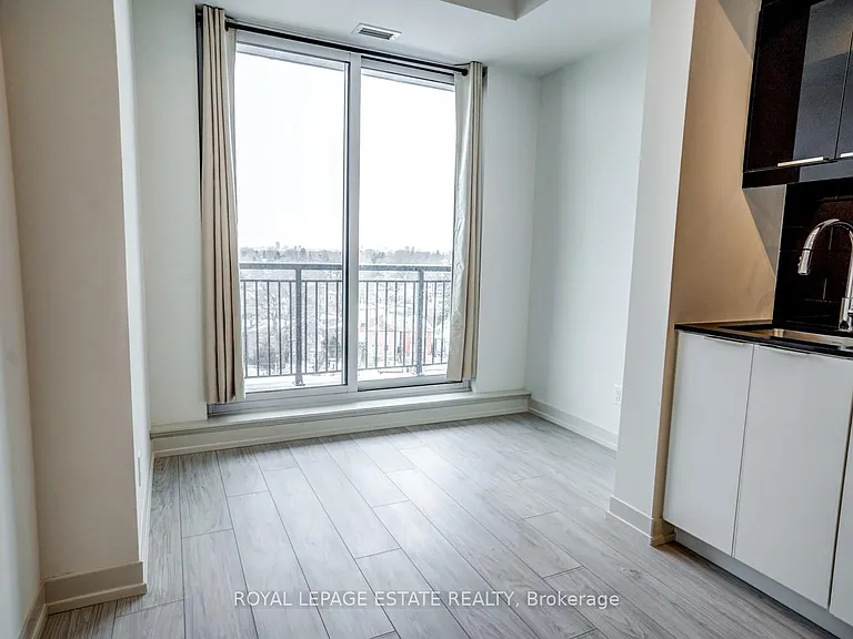 90 Glen Everest Rd #816 — Photo 6