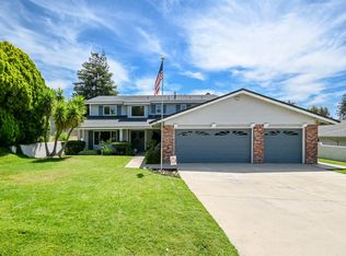 2074 N Albright Ave, Upland, CA 91784