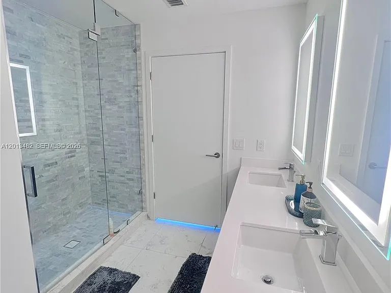 851 NE 1st Ave #2900 — Photo 24