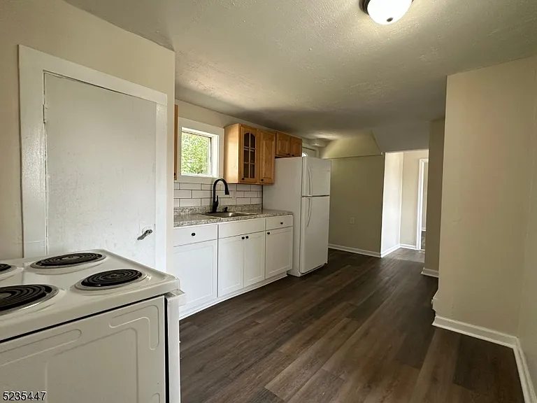 14 W Main St #A — Photo 5