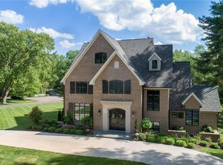 39 Lindworth Dr, Saint Louis, MO 63124