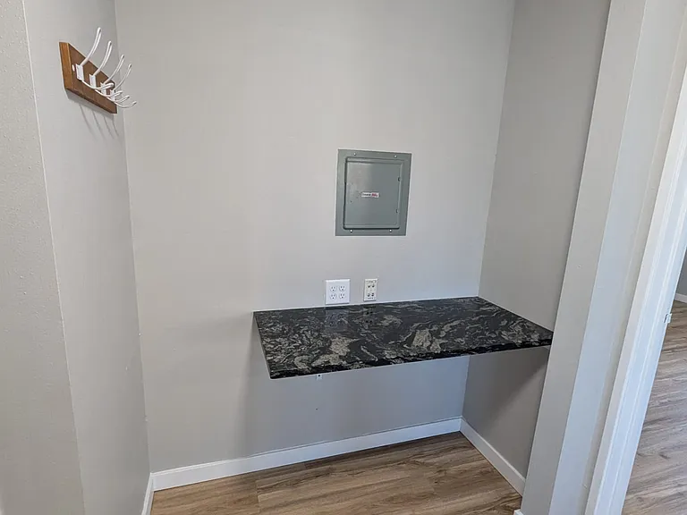 308 McHenry St #101 — Photo 10